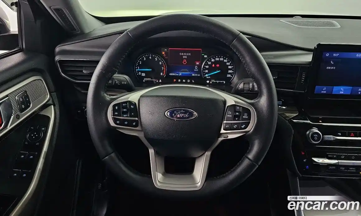 Ford Explorer 2023 2.3 гидро в Москве № 233247, фото 13