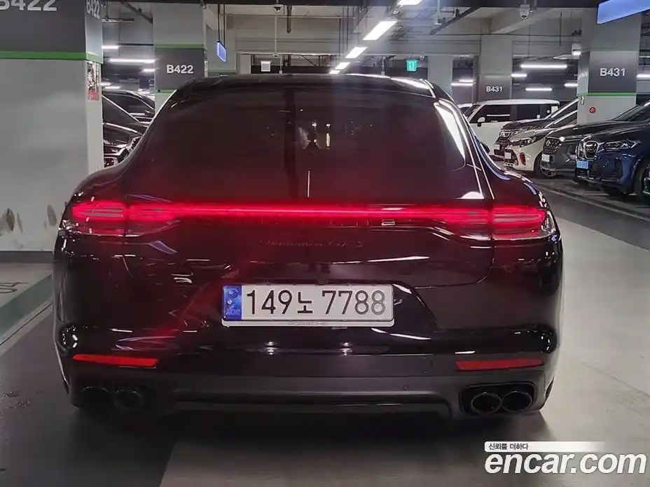 Porsche Panamera 2023 4.0 гидро в Москве № 252286, фото 4