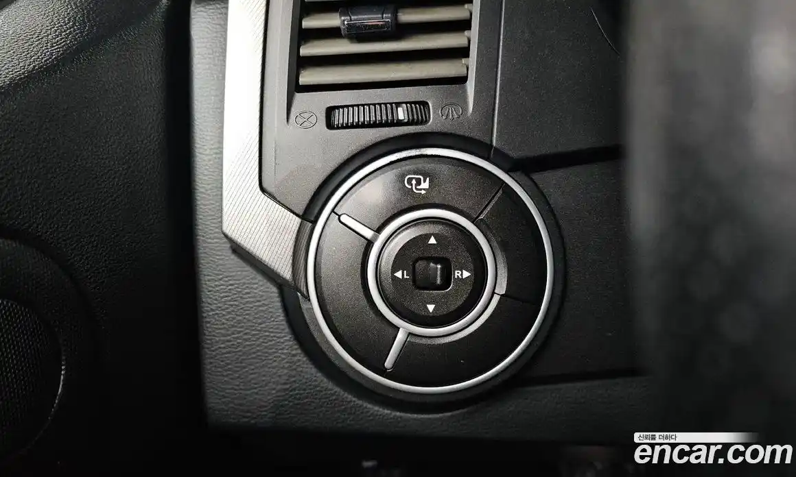 SsangYong Korando 2013 2.0 гидро в Москве, фото 15