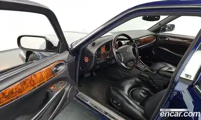 Jaguar Daimler 2002 4.0 гидро в Москве № 331524, миниатюра 11