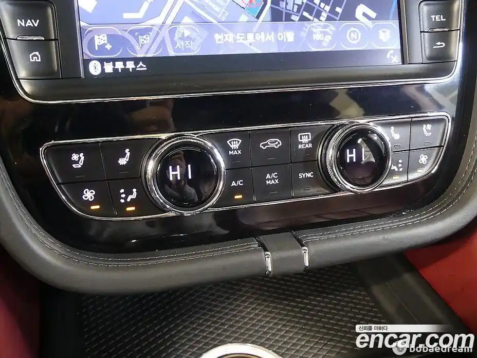 Bentley Bentayga 2020 4.0 гидро, фото 17