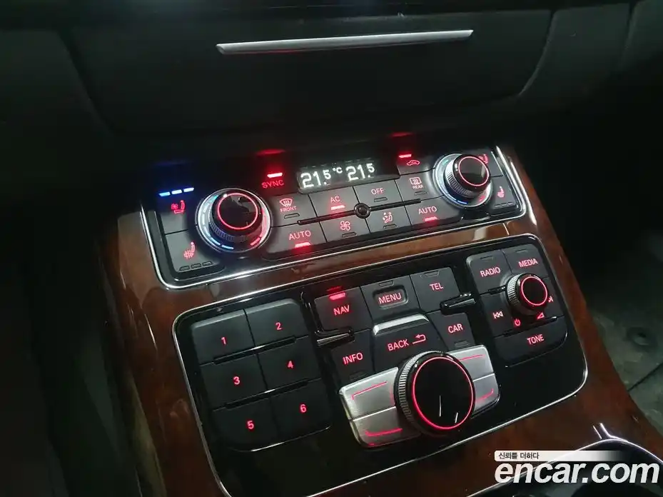 Audi A8 2011 4.2 гидро в Москве № 373602, фото 11