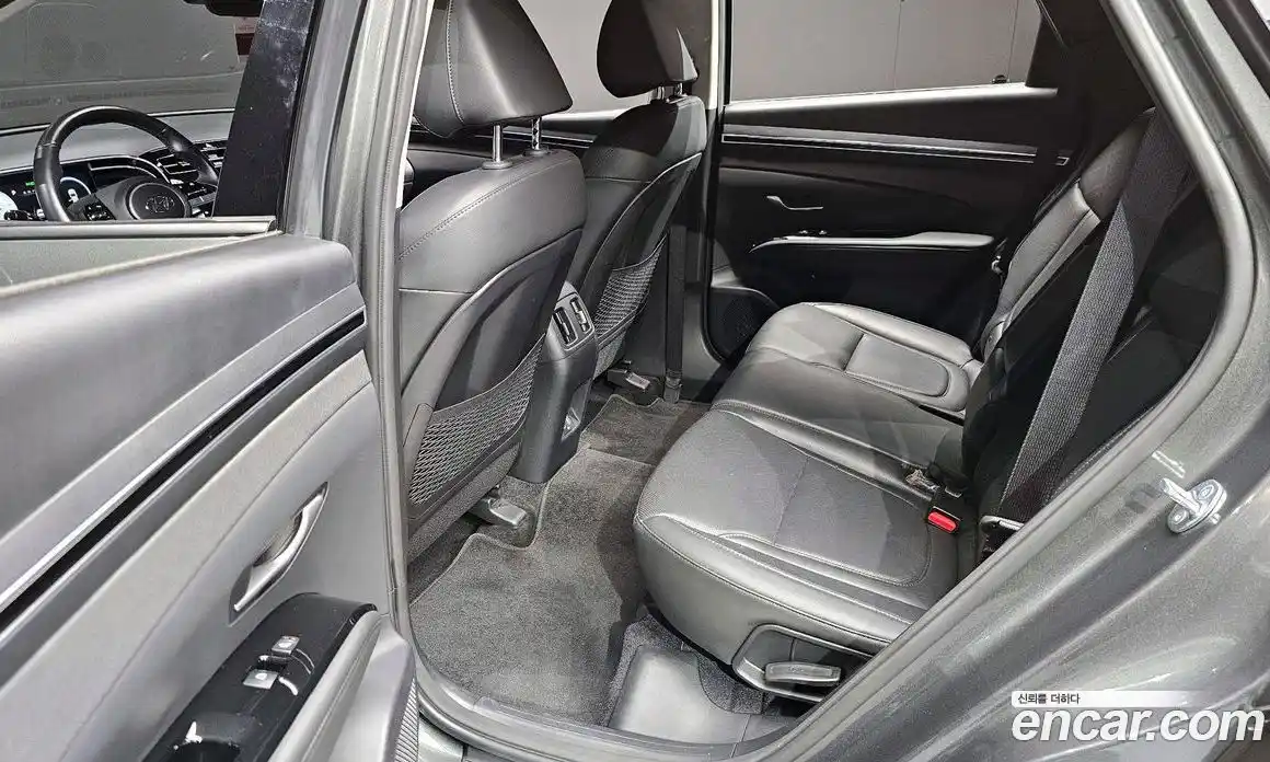 Hyundai Tucson 2023 1.6 гидро в Москве № 109390, фото 12