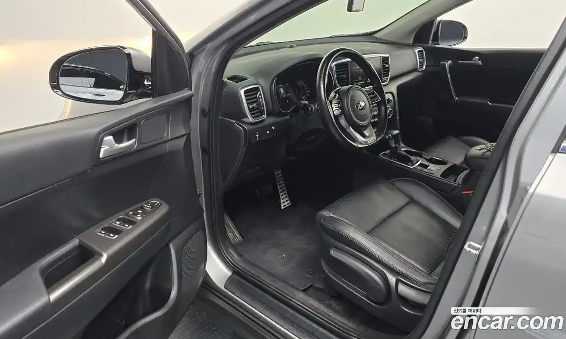Kia Sportage 2021 2.0 гидро в Москве № 121352, фото 11