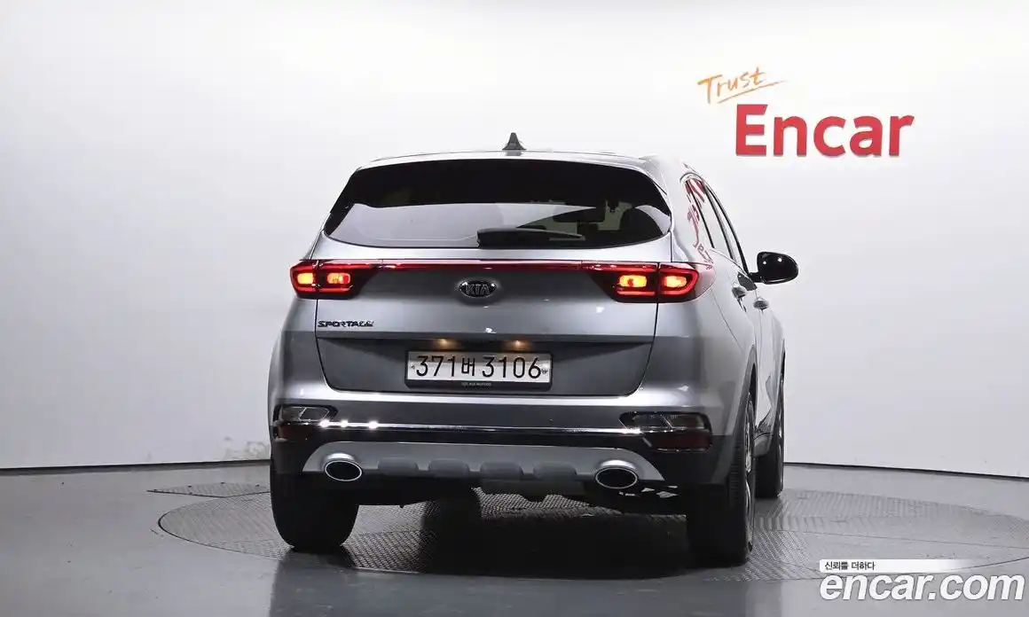 Kia Sportage 2021 2.0 гидро в Москве № 121352, фото 4