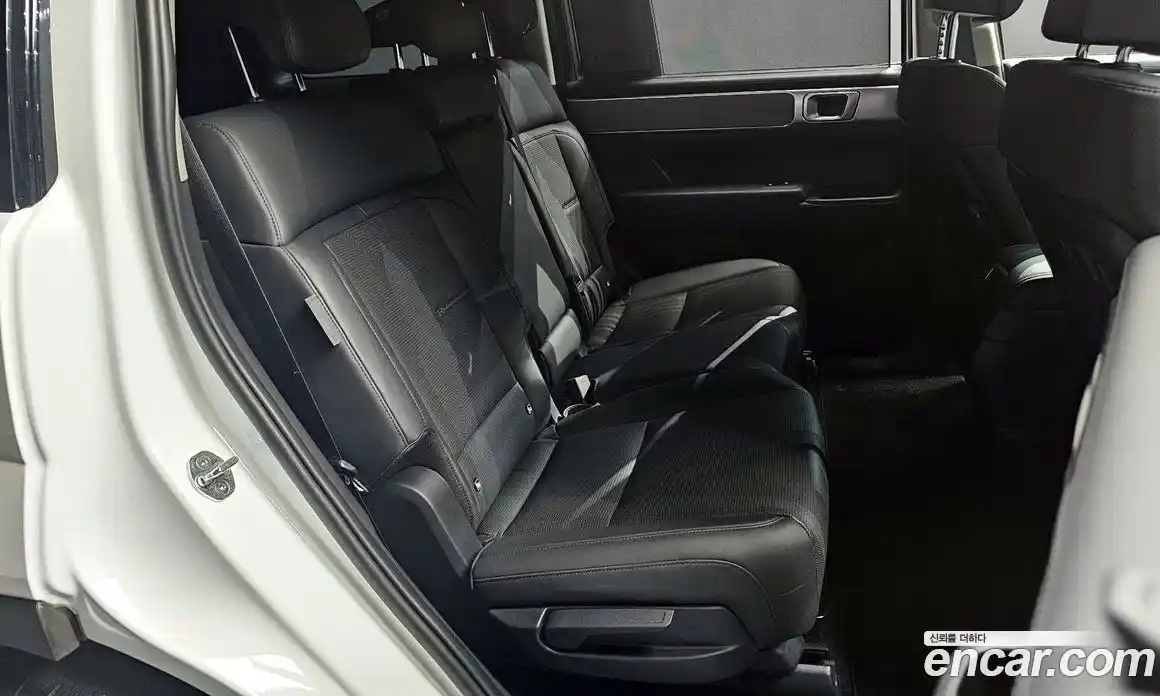 Hyundai Santa Fe 2023 1.6 гидро в Москве № 125886, фото 12