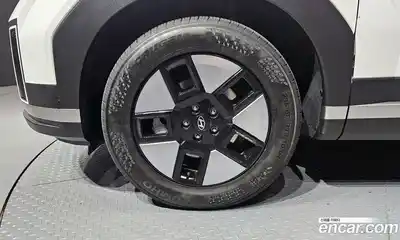 Hyundai Santa Fe 2023 1.6 гидро в Москве № 125886, миниатюра 5