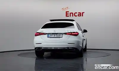 Mercedes-Benz C-Class 2023 2.0 гидро в Москве № 135420, миниатюра 3