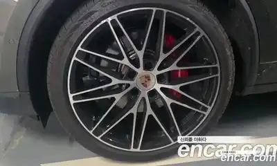 Porsche Macan 2025 0.2 гидро в Москве № 1423173, миниатюра 6