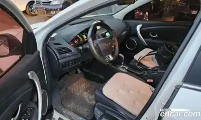 Renault SM3 2010 1.6 гидро в Москве № 1472016, миниатюра 7