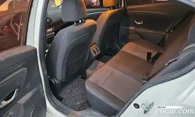 Renault SM3 2010 1.6 гидро в Москве № 1472016, миниатюра 8