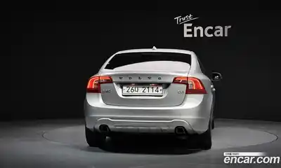 Volvo S60 2011 2.4 гидро в Москве № 158156, миниатюра 4