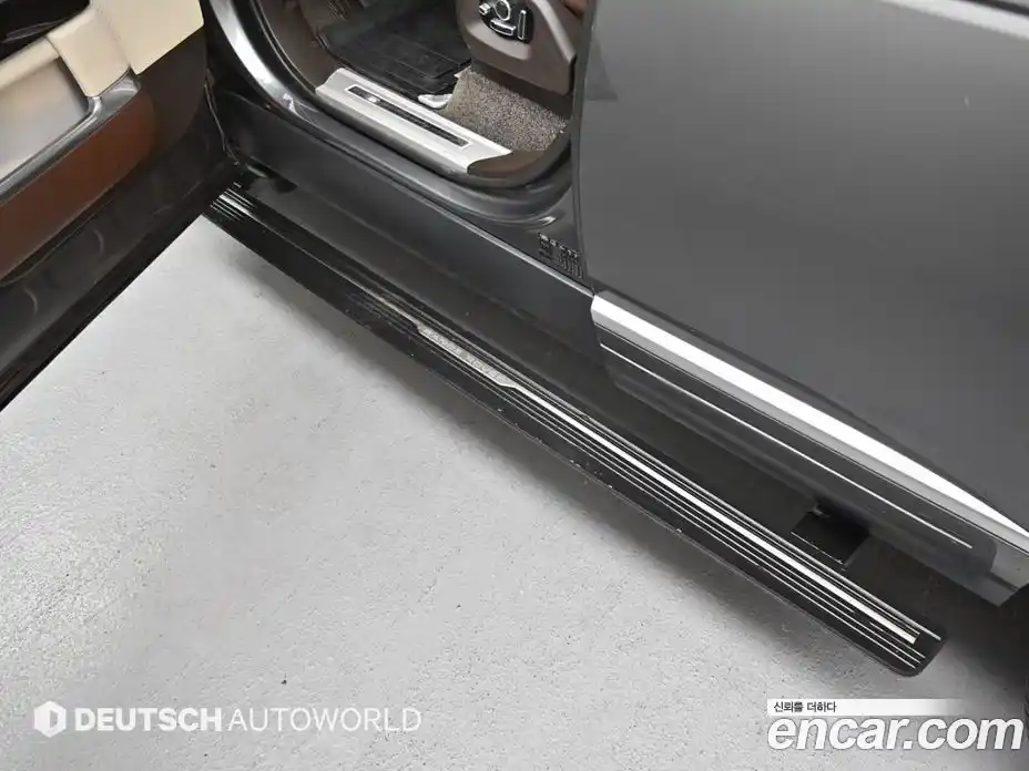 Land Rover Range-Rover 2017 5.0 гидро в Москве № 1619856, фото 16