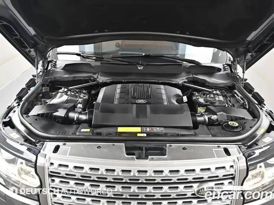 Land Rover Range-Rover 2017 5.0 гидро в Москве № 1619856, фото 6
