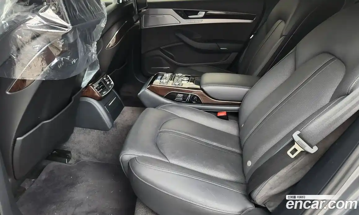 Audi A8 2015 4.0 гидро в Москве № 163709, фото 17