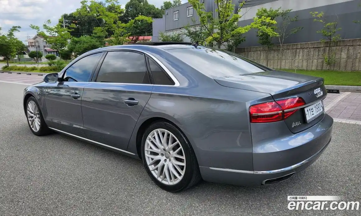 Audi A8 2015 4.0 гидро в Москве № 163709, фото 6