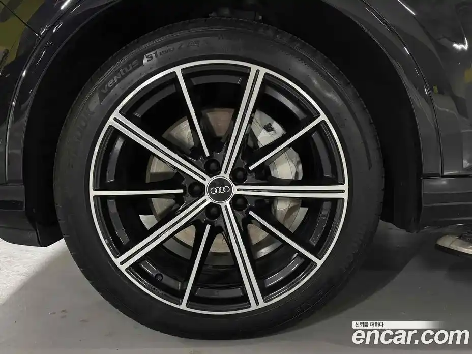 Audi Q7 2021 3.0 гидро в Москве № 163751, фото 7