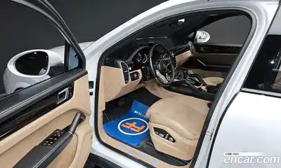 Porsche Cayenne 2021 3.0 гидро в Москве № 165472, миниатюра 10