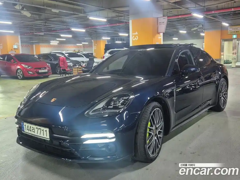 Porsche Panamera 2023 2.9 гидро в Москве № 165783, фото 3