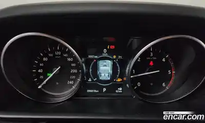 Land Rover Discovery 2018 2.0 гидро в Москве № 166425, миниатюра 8