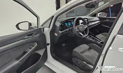 Volkswagen Golf 2024 2.0 гидро в Москве № 168464, миниатюра 10