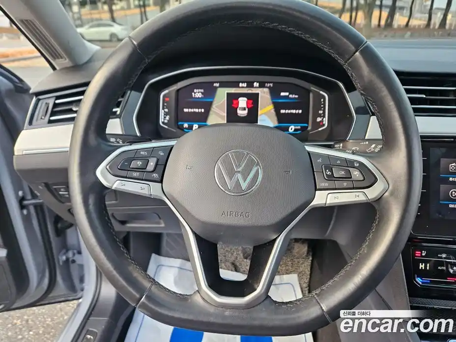 Volkswagen Passat 2022 2.0 гидро в Москве № 169145, фото 14