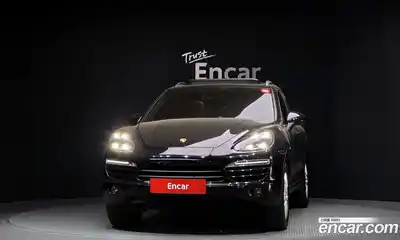 Porsche Cayenne, 2013