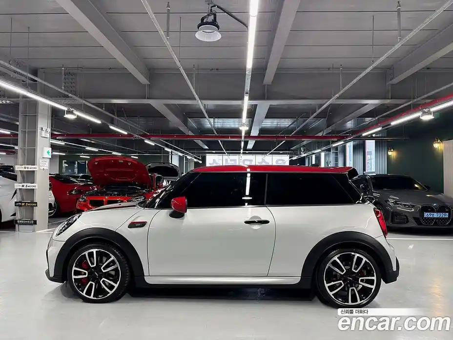 Mini Cooper 2022 2.0 гидро в Москве № 1692188, фото 4