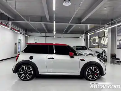 Mini Cooper 2022 2.0 гидро в Москве № 1692188, миниатюра 5