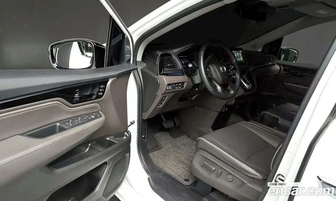 Honda Odyssey 2022 3.5 гидро в Москве № 170511, фото 11