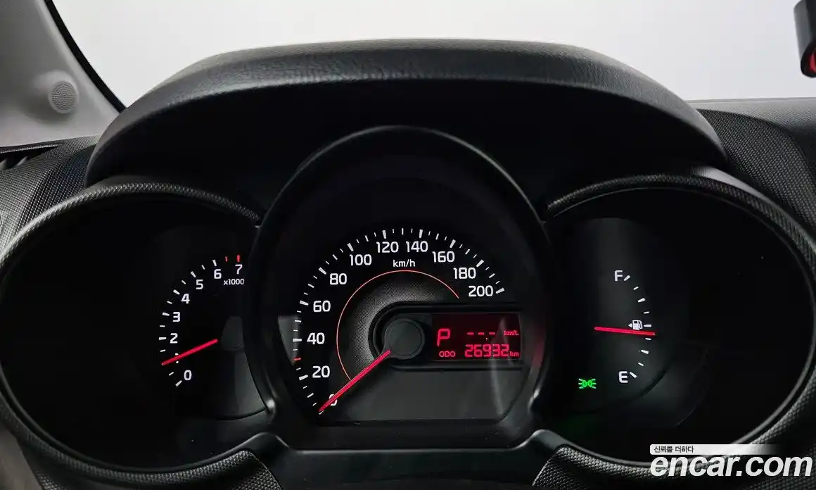 Kia Ray 2018 1.0 гидро в Москве № 1758384, фото 8