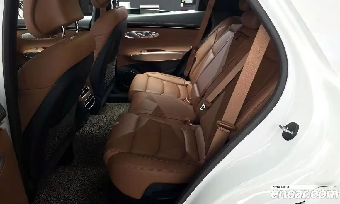 Genesis GV70 2023 2.5 гидро в Москве № 1758728, фото 12