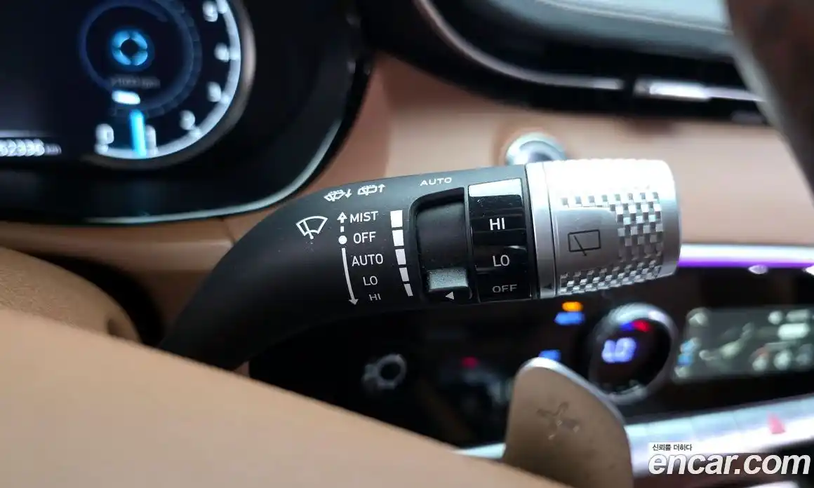 Genesis GV70 2023 2.5 гидро в Москве № 1758728, фото 20