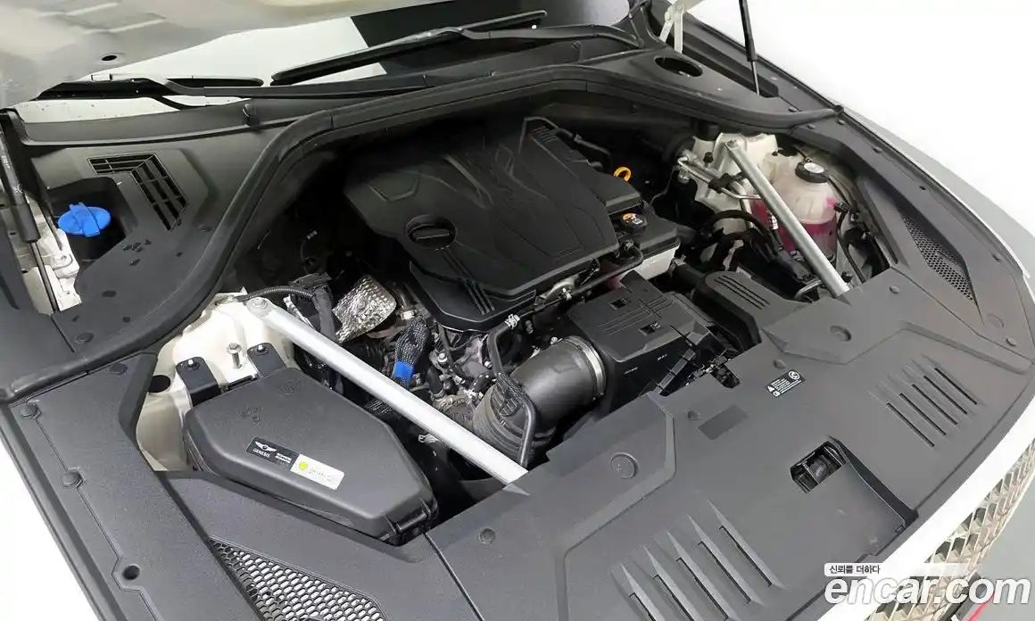 Genesis GV70 2023 2.5 гидро в Москве № 1758728, фото 6