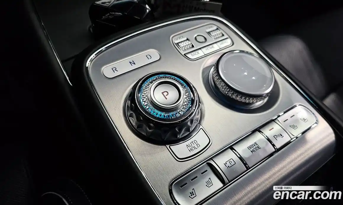 Genesis G90 2024 3.5 гидро в Москве № 1758745, фото 9