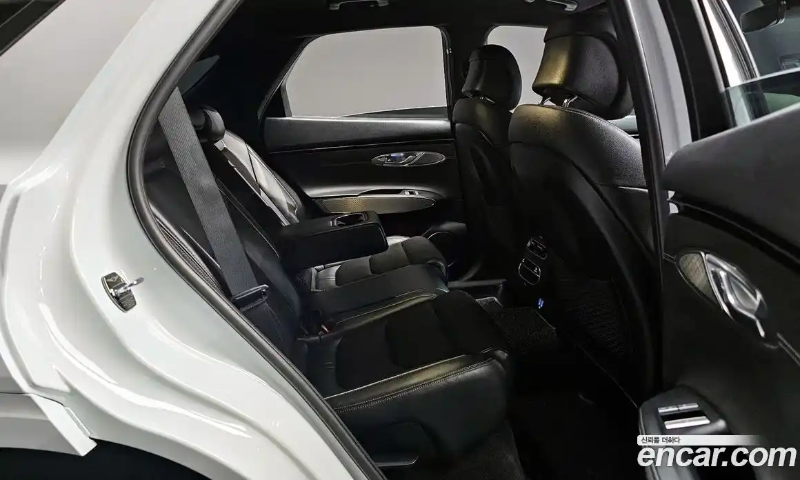 Genesis GV70 2021 2.5 гидро в Москве № 1758751, фото 14