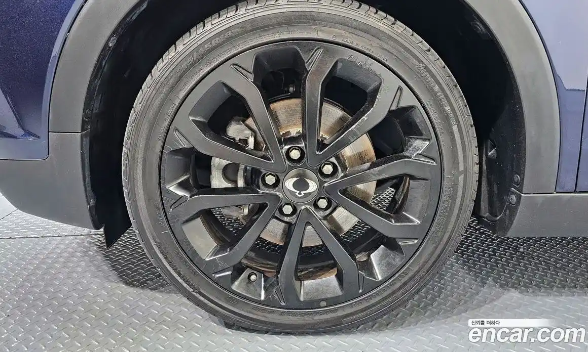 SsangYong TIBOLI 2018 1.6 гидро в Москве № 1759326, фото 5