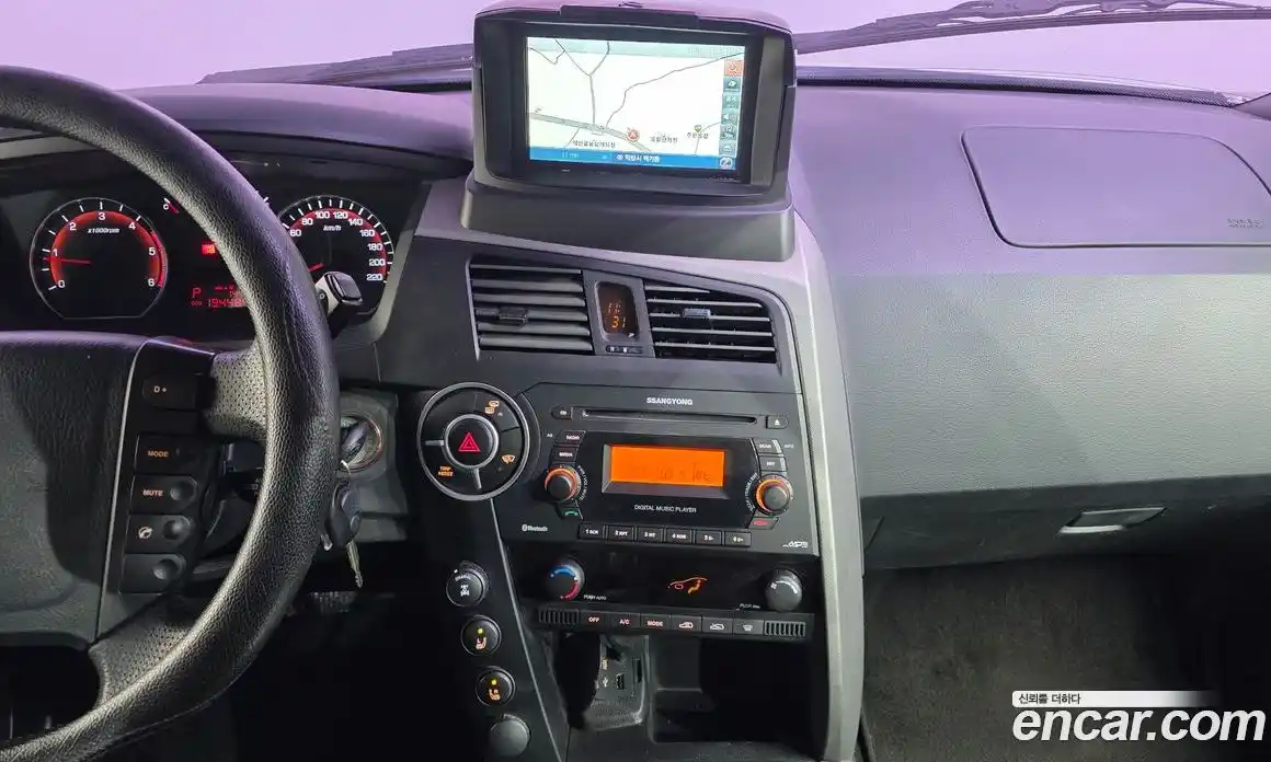 SsangYong Korando 2012 2.0 гидро в Москве № 1759656, фото 15