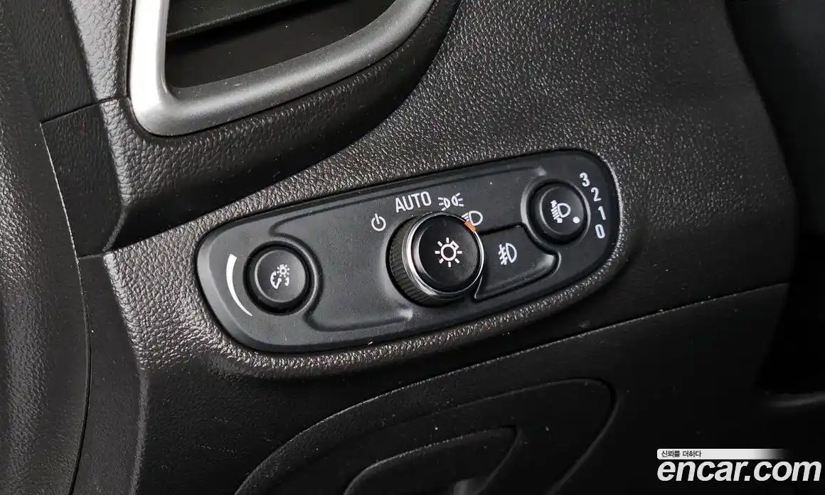 Chevrolet Trax 2017 1.4 гидро в Москве № 1760504, фото 17