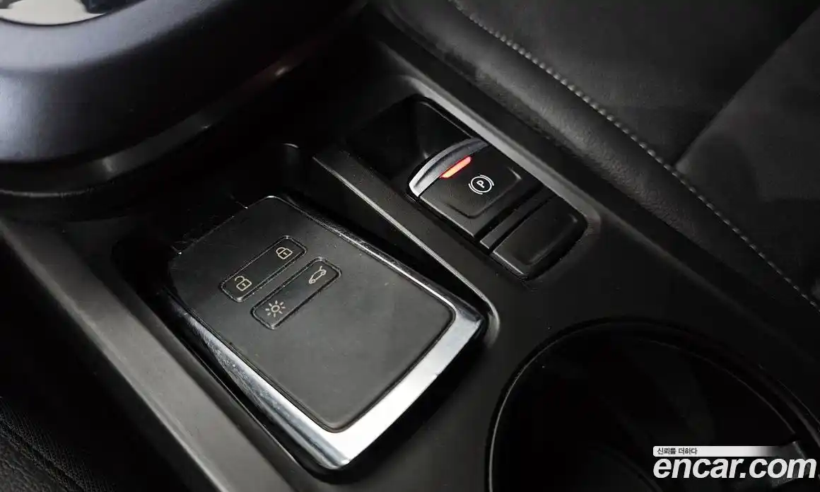 Renault XM3 2020 1.6 гидро в Москве № 1761073, фото 17