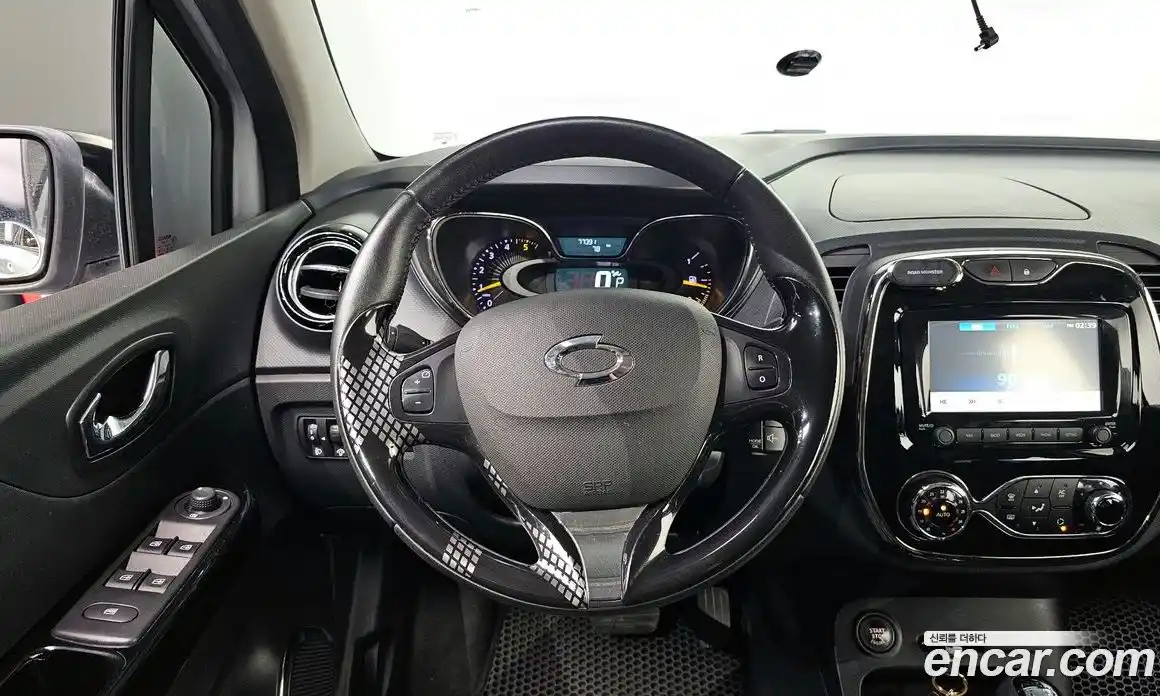 Renault QM3 2014 1.5 гидро в Москве № 1761148, фото 12