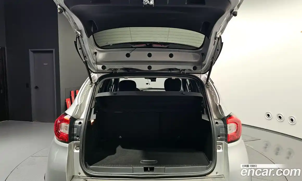 Renault QM3 2014 1.5 гидро в Москве № 1761148, фото 20