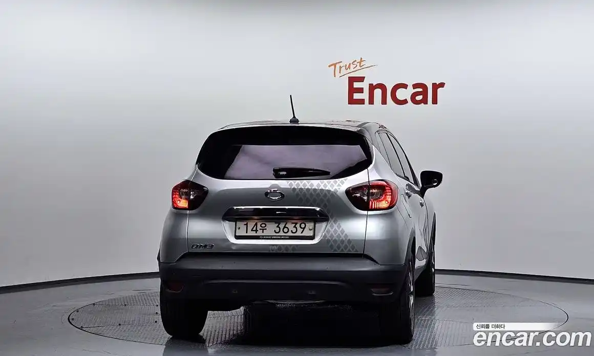 Renault QM3 2014 1.5 гидро в Москве № 1761148, фото 4