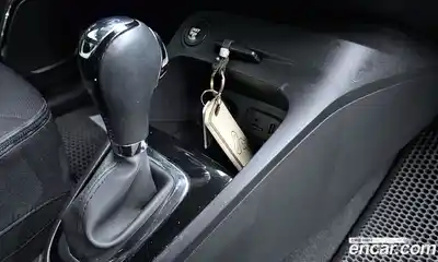 Renault QM3 2014 1.5 гидро в Москве № 1761148, миниатюра 9