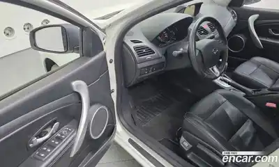 Renault SM3 2011 1.6 гидро в Москве № 1761458, миниатюра 11