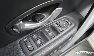 Renault SM3 2011 1.6 гидро в Москве № 1761458, миниатюра 12