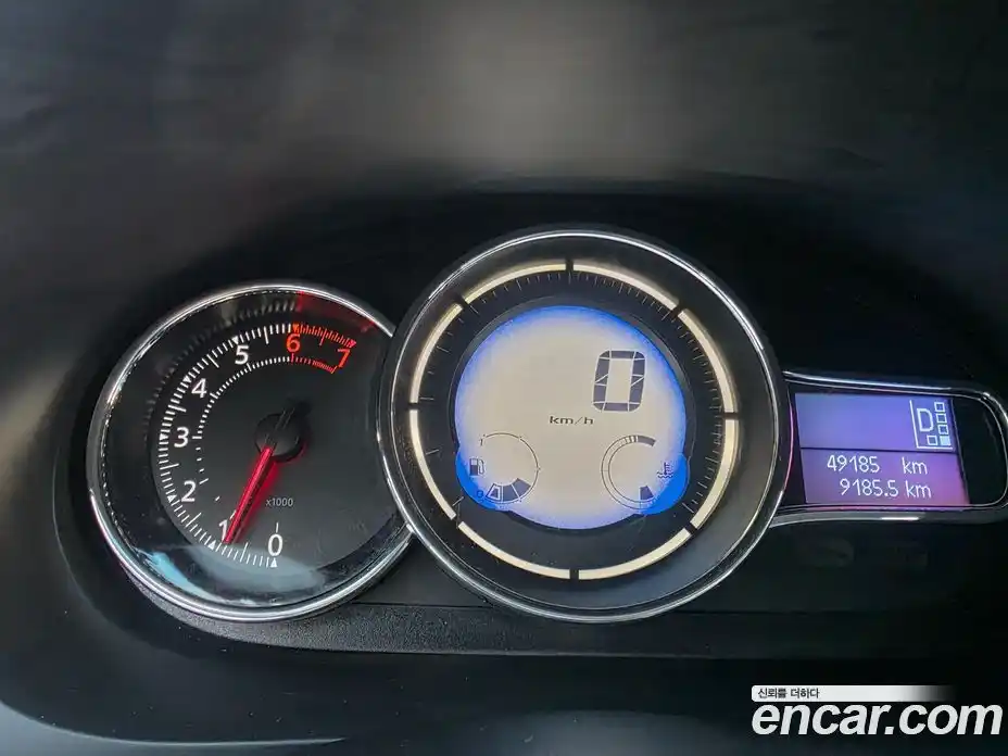 Renault SM3 2013 1.6 гидро в Москве № 1761639, фото 8