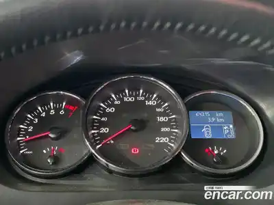Renault SM3 2011 1.6 гидро в Москве № 1761654, миниатюра 11
