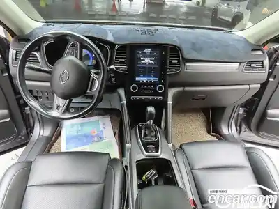 Renault QM6 2017 2.0 гидро в Москве № 1761694, миниатюра 8