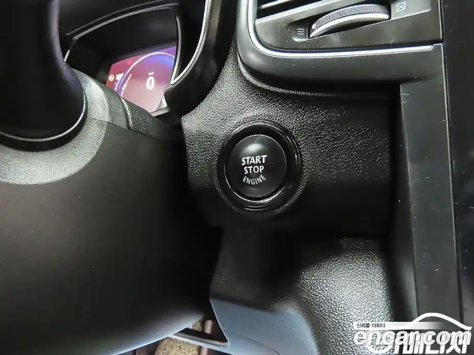 Renault QM6 2017 2.0 гидро в Москве № 1761694, фото 9